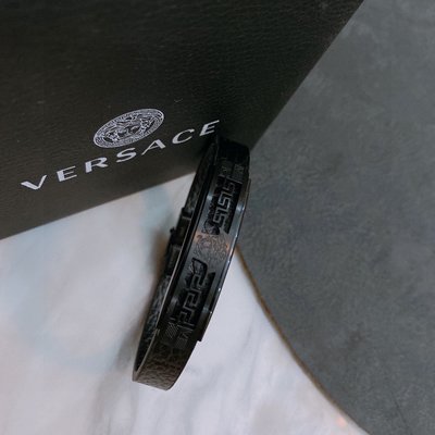 免稅專櫃正品 Versace凡賽斯 范思哲 杜美莎標誌牛皮手繩手鍊 帥氣酷炫