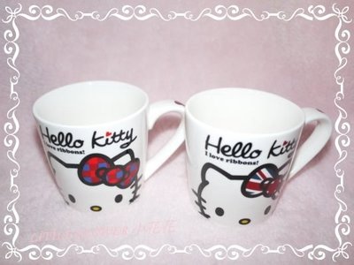♥小花花日本精品♥ Hello Kitty 卡哇依KT公仔點點英倫風蝴蝶結造型馬克杯 單1入特價$290