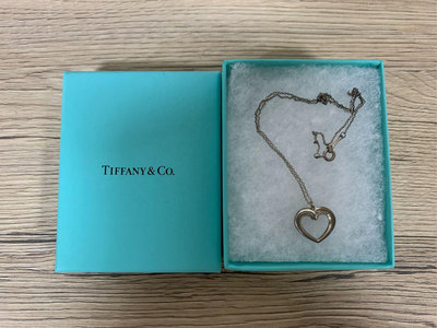 百貨公司精品Tiffany&Co .愛心純銀短項鍊