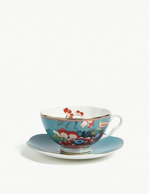全新正品。英國 Wedgwood。嫣红牡丹系列 - 綠色茶杯碟组。預購