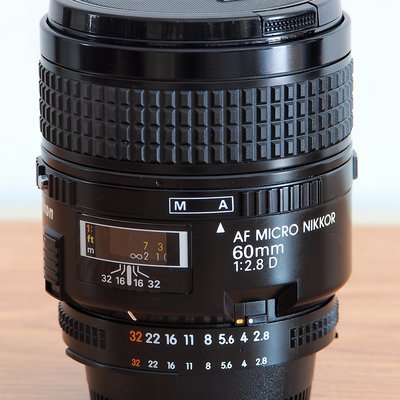 二手中古NIKON AF MICRO D NIKKOR 60mm f 1:2.8 超微距鏡頭