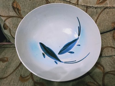 台灣手繪雙魚碗公/有小沖痕