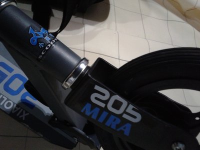 倉）205 mirage 折疊輪胎打氣滑板車myscooter小麗明