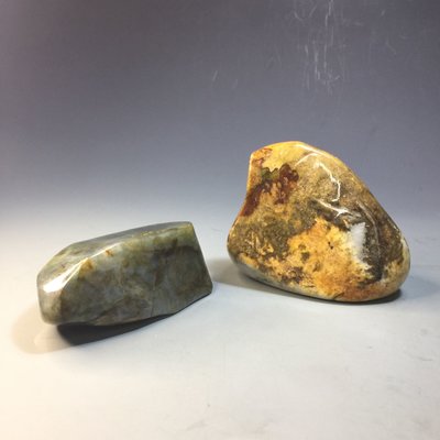 【采芝齋】早期收藏  帶皮緬甸玉  翡翠 原石  兩個一組