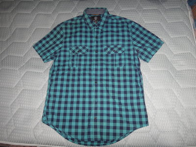 ~保證真品全新的男款 Timberland 綠色格紋棉質條紋短袖襯衫M號~便宜起標無底價標多少賣多少