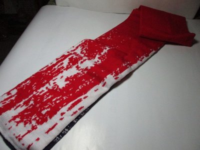 《瑋哥懷舊紀念館》2014 國旗 (LoveTaiwan) 圍巾~(尺寸約：162 cm * 14.5 cm)…促000