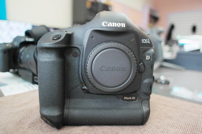 Canon EOS 1D Mark IV 單機身 9成新 快門數17萬