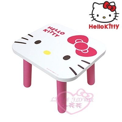 ♥ 小花花日本精品♥ Hello kitty凱蒂貓白色大臉可愛四方木椅矮凳椅板凳椅椅子-白色 12048106