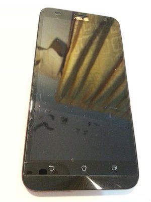 惜才- ASUS ZenFone 2 Laser 智慧手機 Z00LD (一12) 零件機 殺肉機