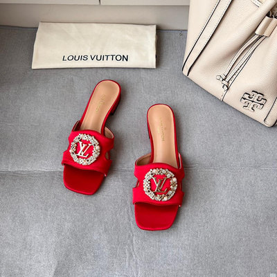 女鞋Louis Vuitton 2024頂級專柜 新款限定官網上新 全球首發 LV-路易威登 24SS-V扣鏤空平底拖V扣拖Lv拖 NO.38508