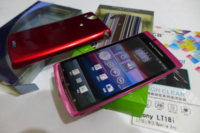 Sony Ericsson Arc S LT18i 初代智慧型手機 桃紅色 兩顆電池 兩個原廠保護殼 可開機 以零件機出名售