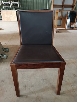 【尚典中古家具】柚木色黑皮餐椅（只有一張）  中古/二手/餐椅/椅子/方椅/皮椅