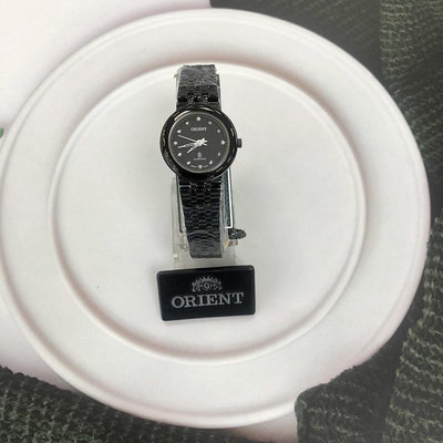 「官方授權」ORIENT東方錶 女 黑面時尚 石英腕錶 (HM5BX41) 24mm