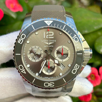 浪琴 LONGINES 型號L38834769 灰面 深海征服者系列 浪鬼陶瓷 三眼計時潛水腕錶 錶徑43 mm 全新未使用品