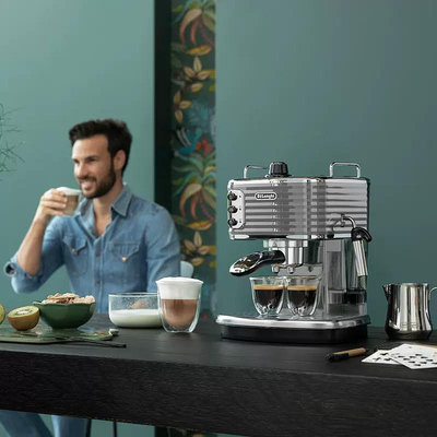 delonghi/德龍 ECZ351 咖啡機半自動泵壓意式家用奶泡小型辦公室