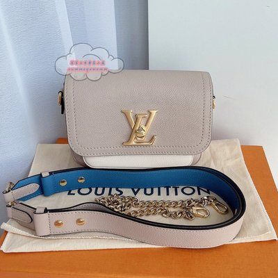 3D Model Collection Louis Vuitton Lockme Tender Bag VR / AR / low-poly
