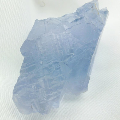 藍螢石原礦01–55.8公克。珍藏水晶