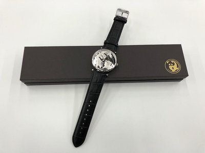 上海金幣投資公司.2021熊貓鍍銀手表.熊貓金幣圖案手表上海