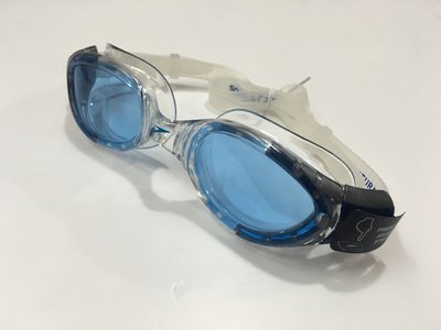SPEEDO 泳鏡 成人進階型泳鏡 Futura Bio FUSE 防霧 抗UV 鏡面寬視角 鏡帶調整簡易 附收納袋