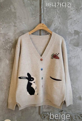 **愛瑪服飾** 現貨特價 韓國品牌全新兔子愛紅蘿蔔 彩釦 柔細不扎針織外套 F