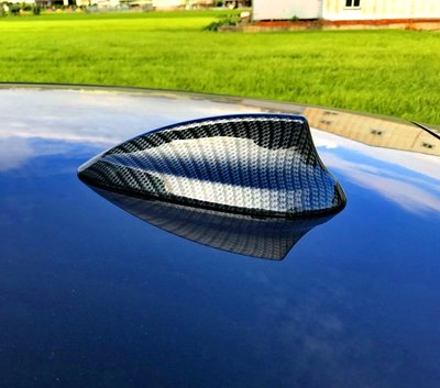 圓夢工廠 BMW F40 118 120 125 135 140 改裝 車頂 鯊魚鰭天線蓋飾貼 鍍鉻銀 碳纖紋