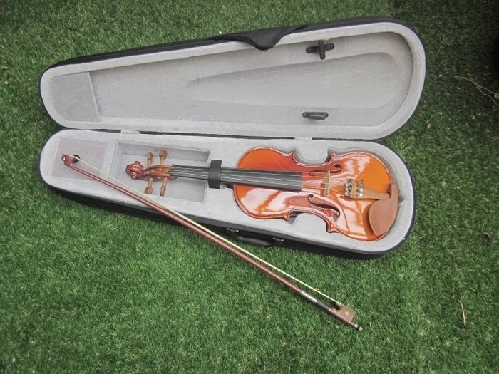バイオリン 最終値下げ GCV750 KNOLL弓付属 到着後即演奏可能 美品 