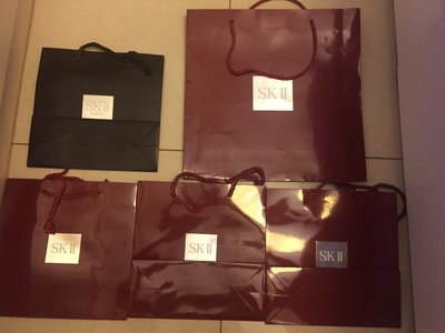 SK2 / SKII 全新 紙袋 / 提袋 ( size 大 顏色 紅)