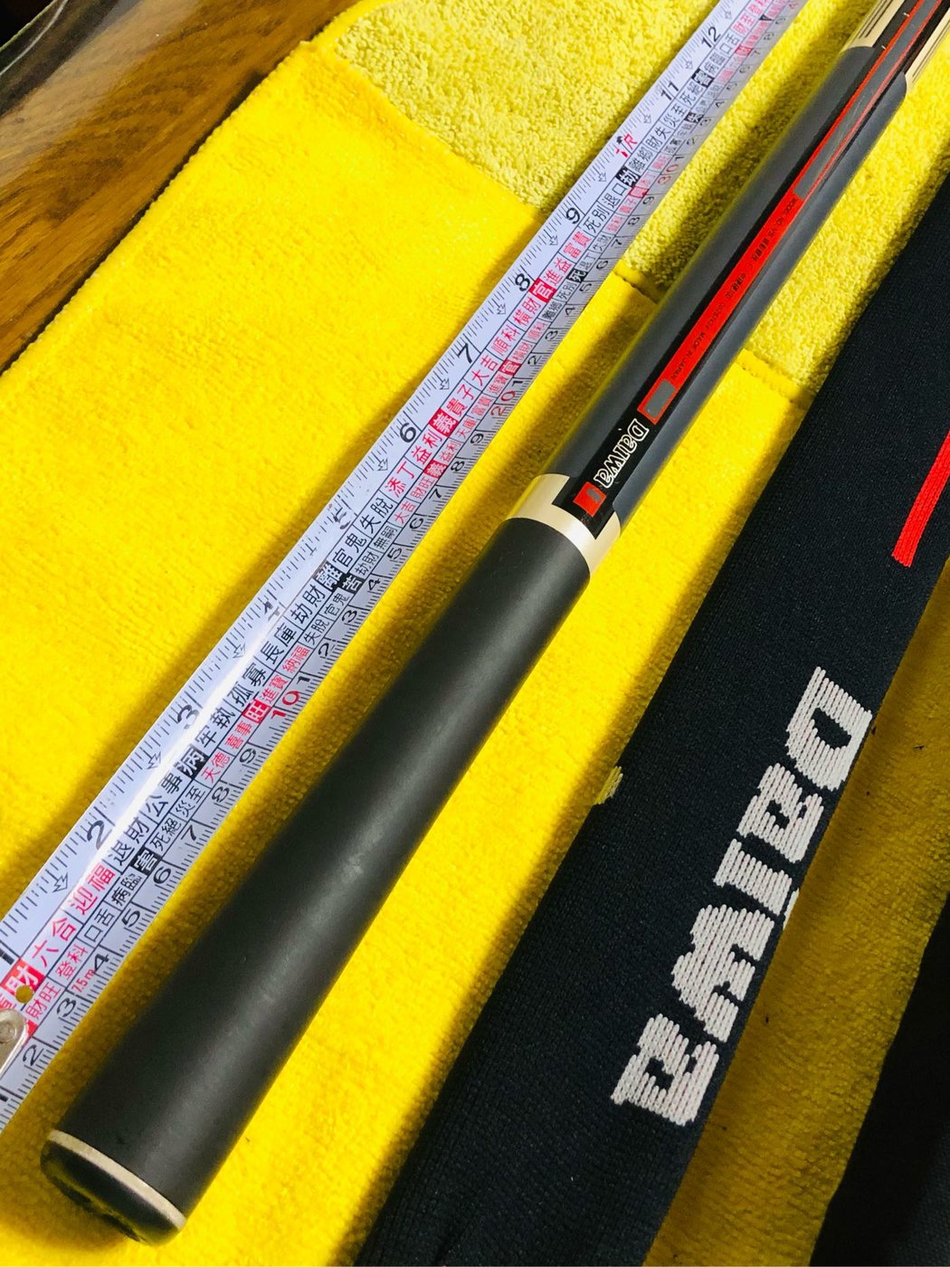 日本製DAIWA VS 銀影K YOGI 競技F 中硬硬100 三十三尺多本流竿鮎 