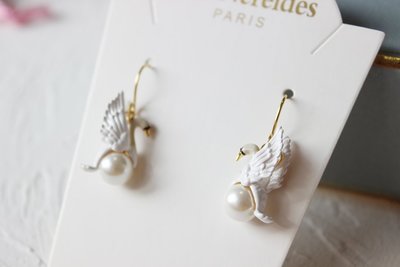 下殺-法國Les Nereides 琺瑯釉首飾品 白天鵝白珍珠 耳環耳掛耳鉤 高冷范氣質高貴