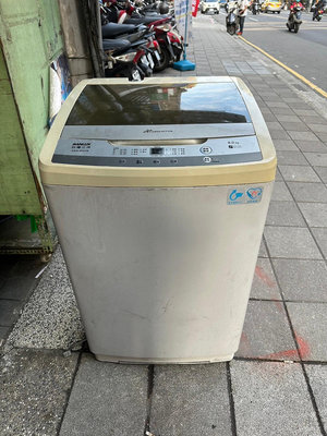 (二手) SANLUX 台灣三洋 媽媽樂 8kg 單槽洗衣機 ASW-95HTB 洗衣機