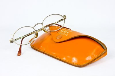 【古物箱】德國品牌 METZLER 真皮 漆皮 牛皮 眼鏡盒 英國製 鍍金屬框眼鏡 玳瑁( 二手 古著 老件 )