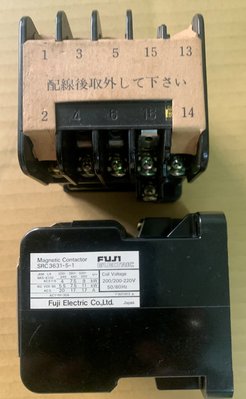 日本 FUJI 富士 電磁接觸器 SRC3631-5-1  線圈 220V
