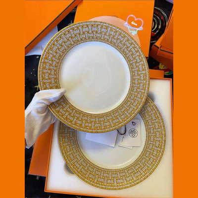 【SUNNY 精品】 Hermes 愛馬仕鎏金瓷器24金色馬賽克餐盤兩隻