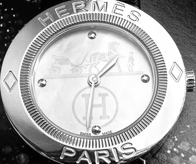 Hermes 附原廠盒 未記名保証書 PP1.410 珍珠母貝面小馬僮家徽限定版女錶