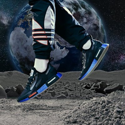限時特價南◇2021 4月 ADIDAS X NASA RACE NMD_R1 SPECTOO 跑鞋 FX6819 黑藍