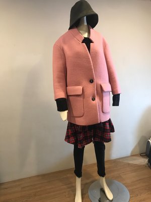 專櫃品牌 BEARTWO-粉色氣質秋冬大衣-隨機贈送上衣