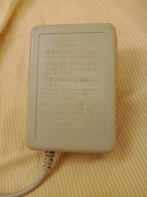 阿雪電源線，任天堂3DS原廠充電器，電源線，電源供應器，適配器WAP-002