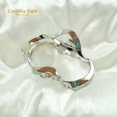 Camilla Dale 韓時尚 銀色雲朵物語金屬鯊魚髮夾