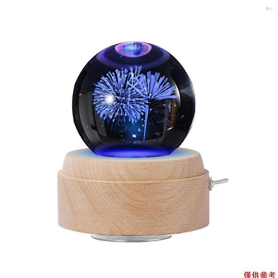 【有頻道】水晶球音樂盒+LED燈二合一 發光旋轉音樂盒 木質底座 生日耶誕最佳禮物 燦爛煙火-淘米家居配件
