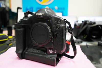 Canon EOS 1D Mark II 單機身