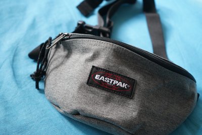 [ Shingo Shop ] EASTPAK 小款 腰包 SPRINGER 灰色