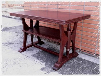 ^_^ 多 桑 台 灣 老 物 私 藏 ----- 美麗桌腳的台灣老檜木桌