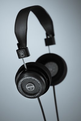 ─ 立聲音響 ─ 公司貨 Grado Sr225e SR 225E 歡迎來店試聽 採用新的驅動單體耳機線