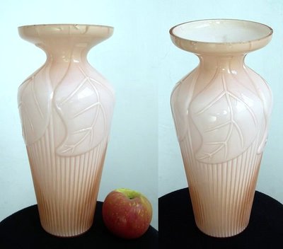 老玻璃花瓶台灣民藝玻璃藝術品家洛可可風淡粉紅色壓葉子凸模淺浮雕【心生活美學】