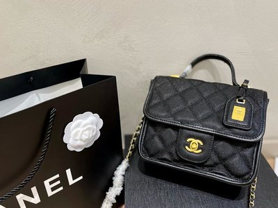 【日本二手】純皮Chanel  22k 新款 小方包時裝/休閑 不挑衣服尺寸22 18cm9103