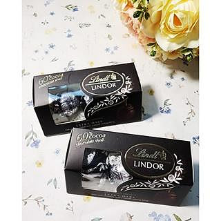 《瑞士蓮 Lindt》Lindor夾餡60%黑巧克力 (單小盒37g)效期2024/07/01市價59元特價25元
