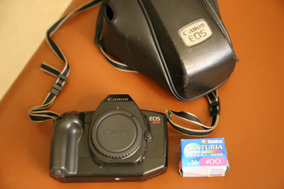 CANON 620QD 底片單眼相機, 附原廠皮套, AE1 FTB F1 A1 AV1 AT1 EF EX請參考