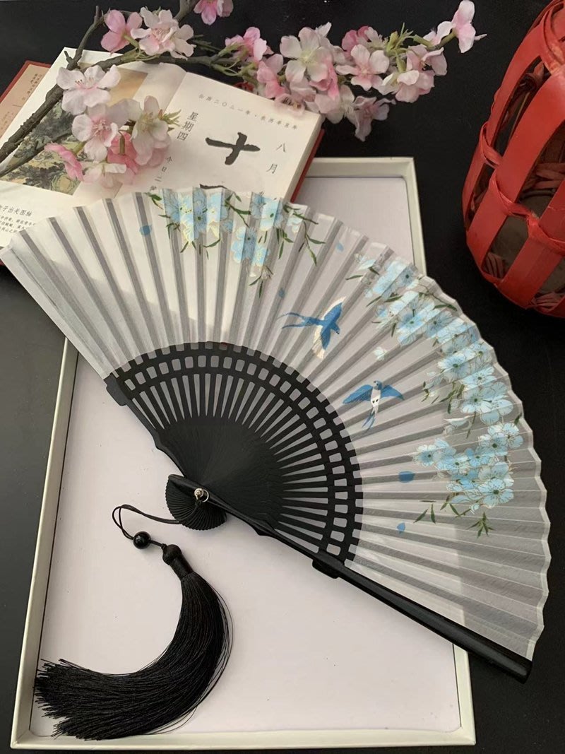古風扇子夏季折扇折疊花鳥中國風鏤日式古典竹林小隨身便攜小女扇 