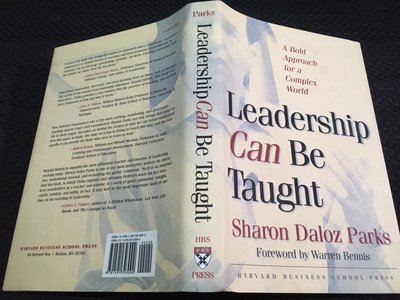 「環大回收」♻二手 原文叢書 早期【Leadership Can Be Taught】中古書籍 課程教材 教科學習