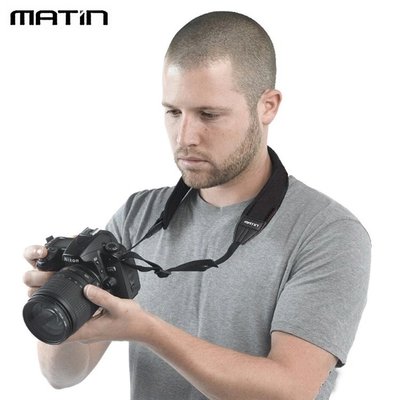 我愛買(寬版)韓國製Matin減壓相機背帶相機減壓背帶彈性防滑背帶微單眼相機揹帶輕單眼相機背帶M-6753馬田尼康佳能